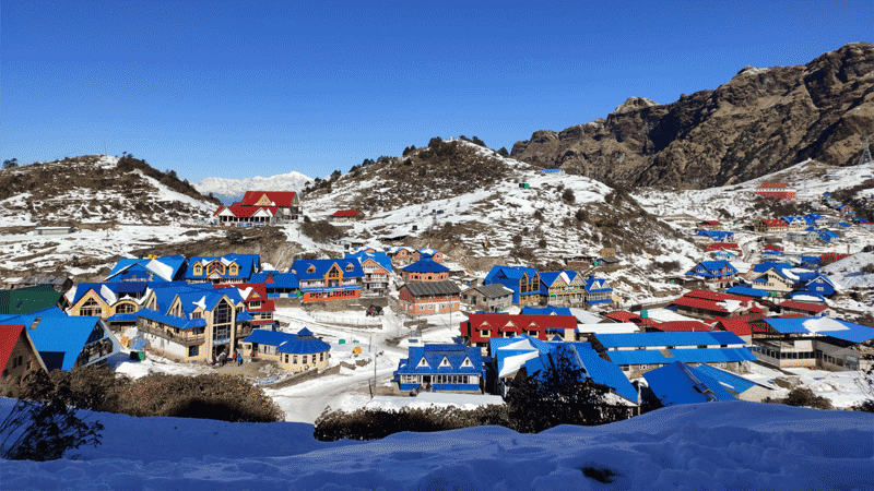 Kalinchowk – Experience Snowfall and Beautiful Mountain Views