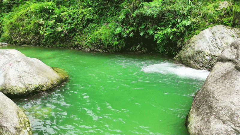 Sisneri – A Viral Natural Swimming Pool Near Kathmandu